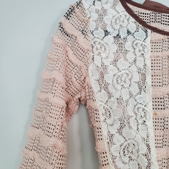 RYU Mixed Media Bowed Back Top - Picture 2 of 14